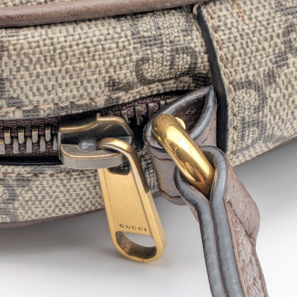 Gucci Neo Vintage GG Supreme Tiger Head Shoulder Bag Cross — view 6