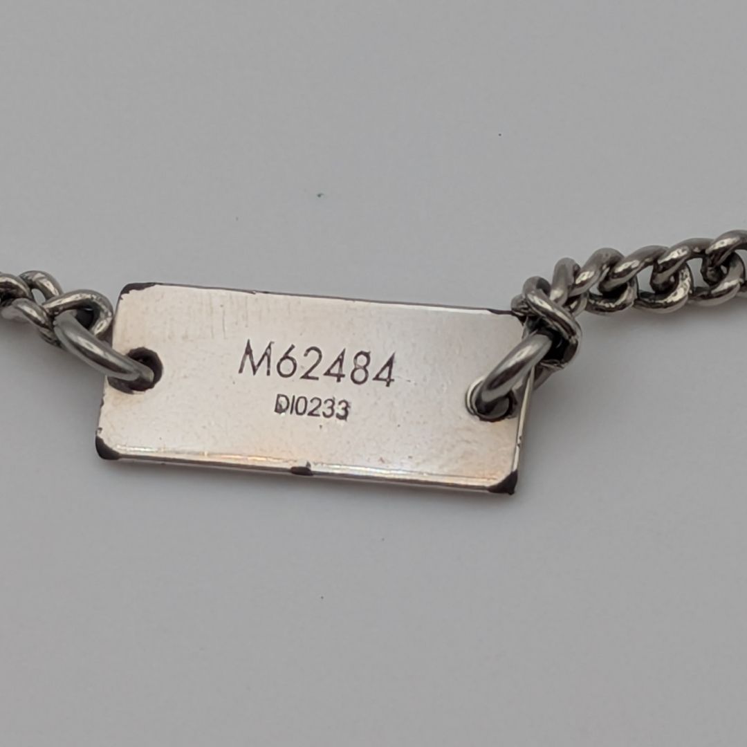 Louis Vuitton Locket Pendant Monogram Silver — view 6