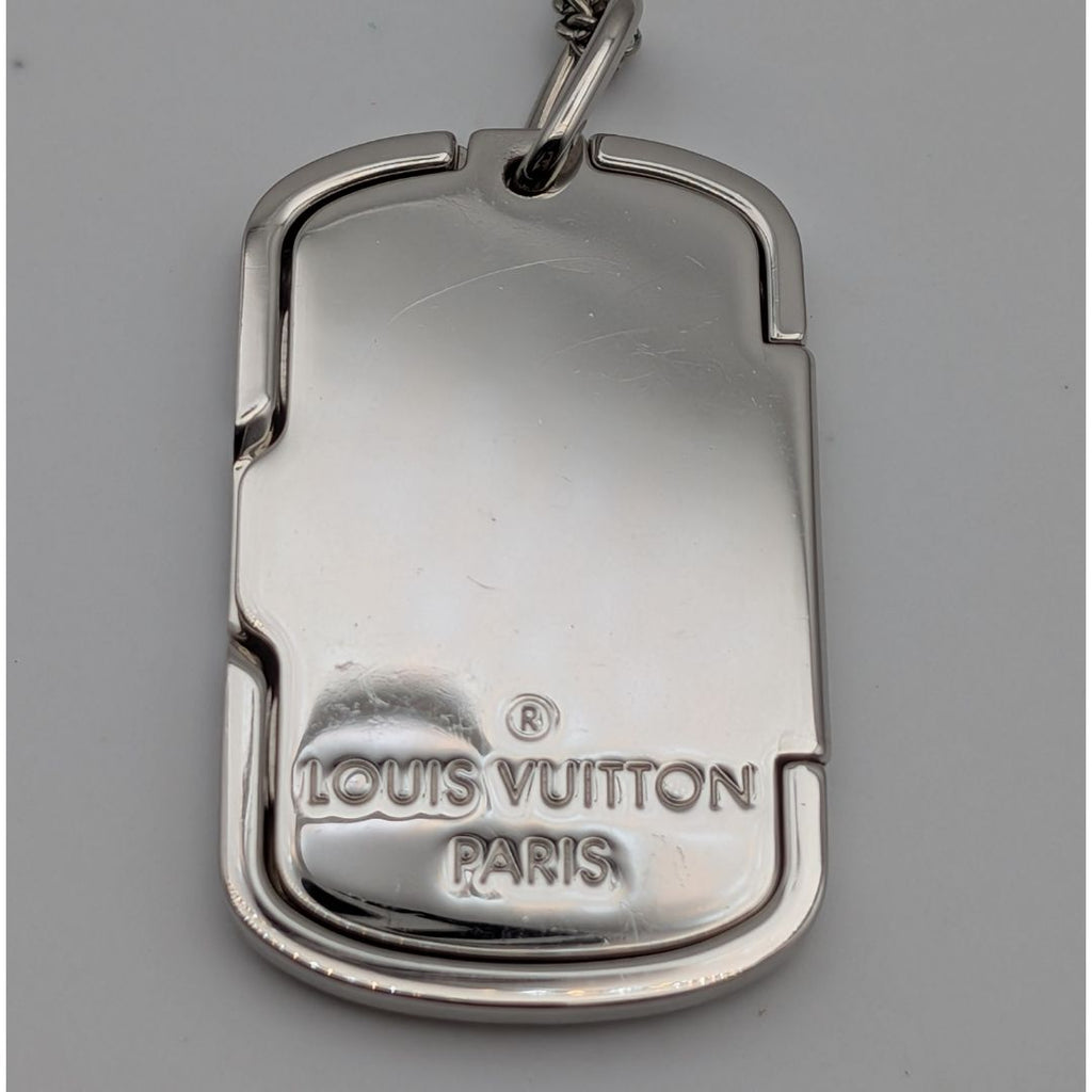 Louis Vuitton Locket Pendant Monogram Silver — view 2