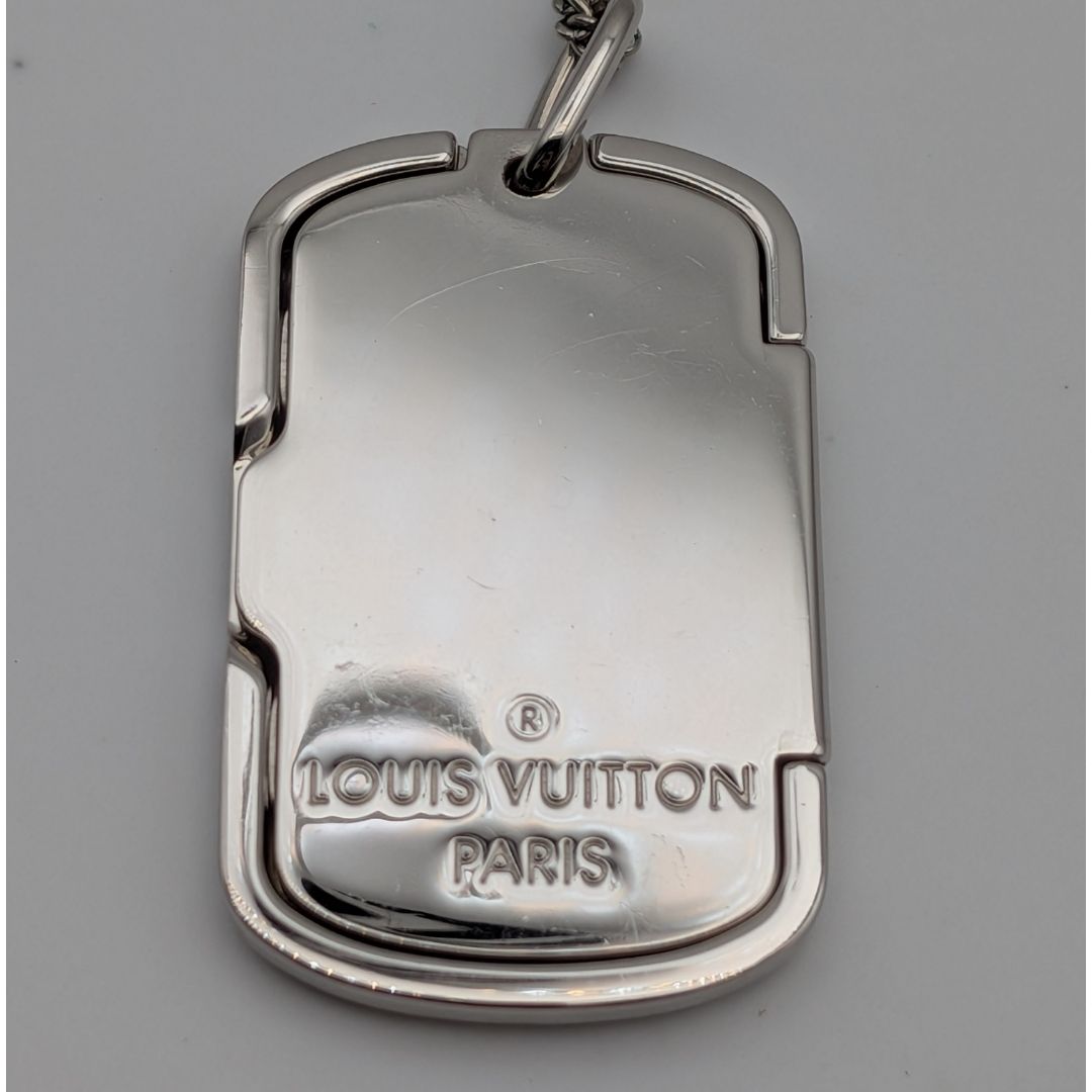 Louis Vuitton Locket Pendant Monogram Silver — view 2