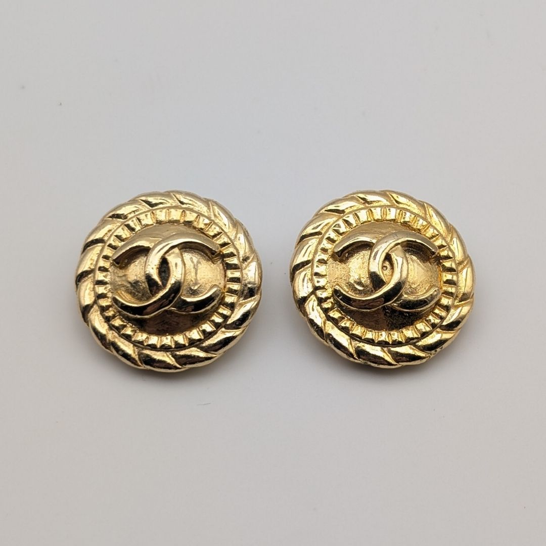 Chanel Earrings CC Logo Gold Twist Round First Era Vintage