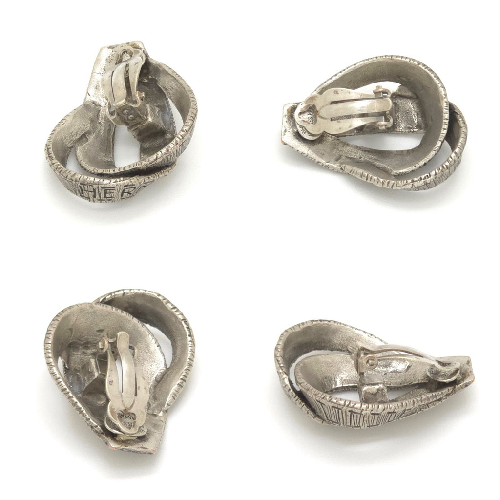 Hermes Logo Ribbon Motif Earrings Clip on Silver — view 4