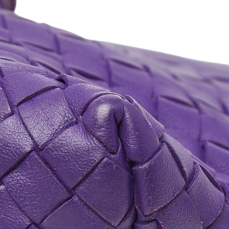 Bottega Veneta Intrecht Shoulder Bag Purple Leather — view 4