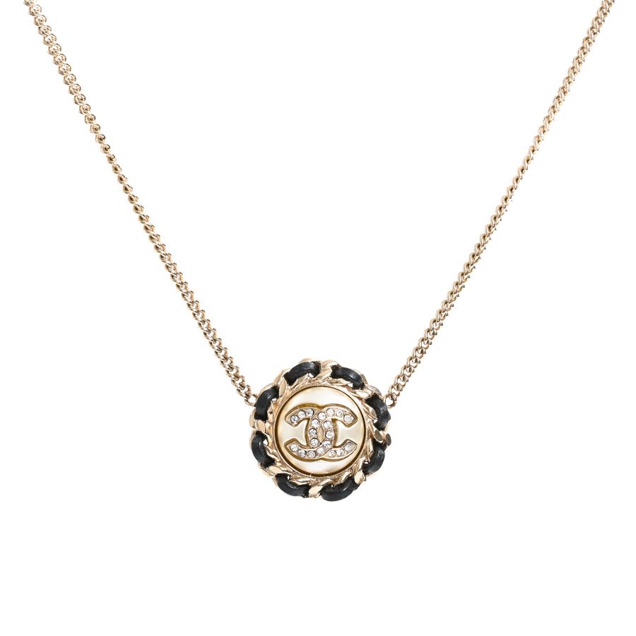 Chanel Necklace Gold