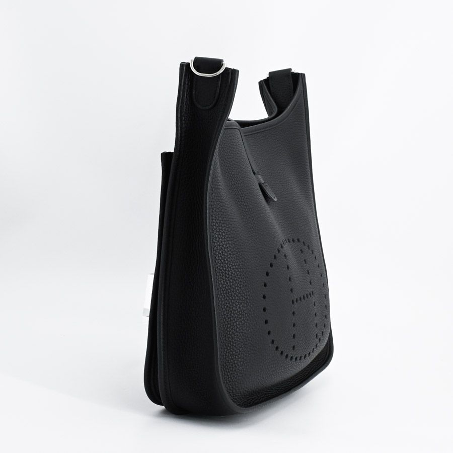 Hermes Shoulder Bag Evelyne — view 2