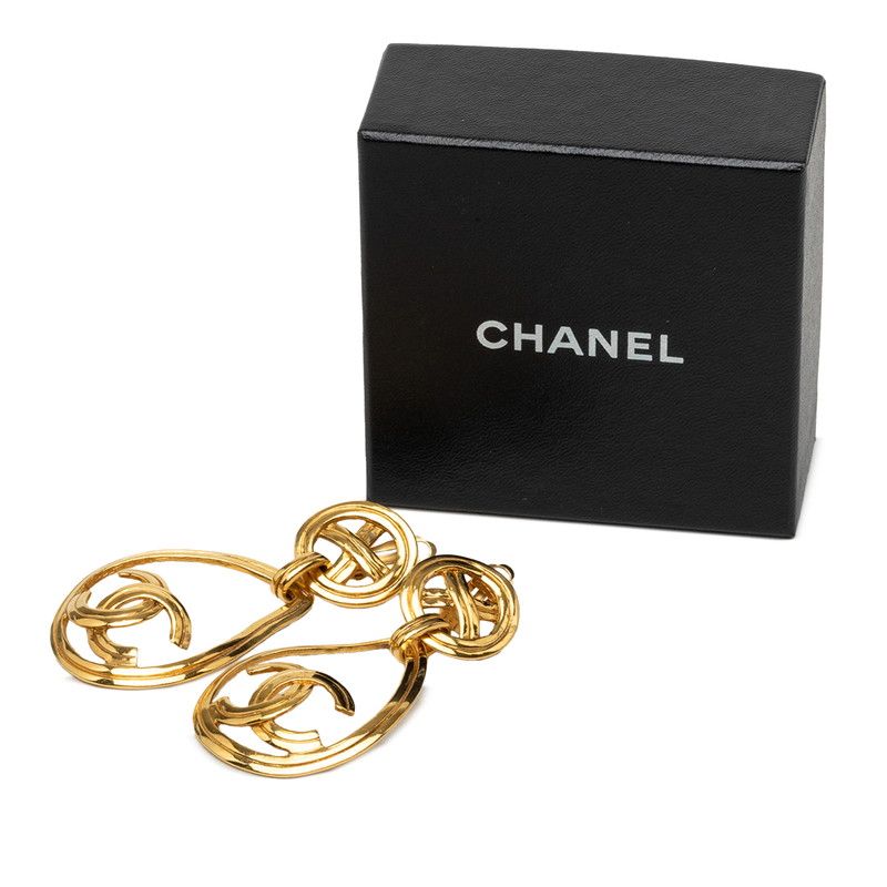 Chanel CC Logo Vintage Earrings Gold Plated — view 4