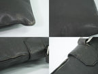 Louis Vuitton LV Sasha Taiga Leather Shoulder Bag Pochette Ardoise Black Vintage — view 7