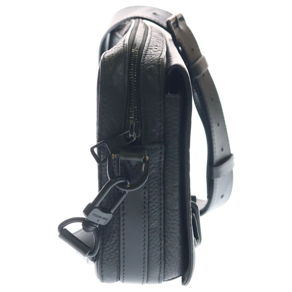 Louis Vuitton Steamer Messenger Monogram Taurillon Leather Shoulder Bag Black — view 3