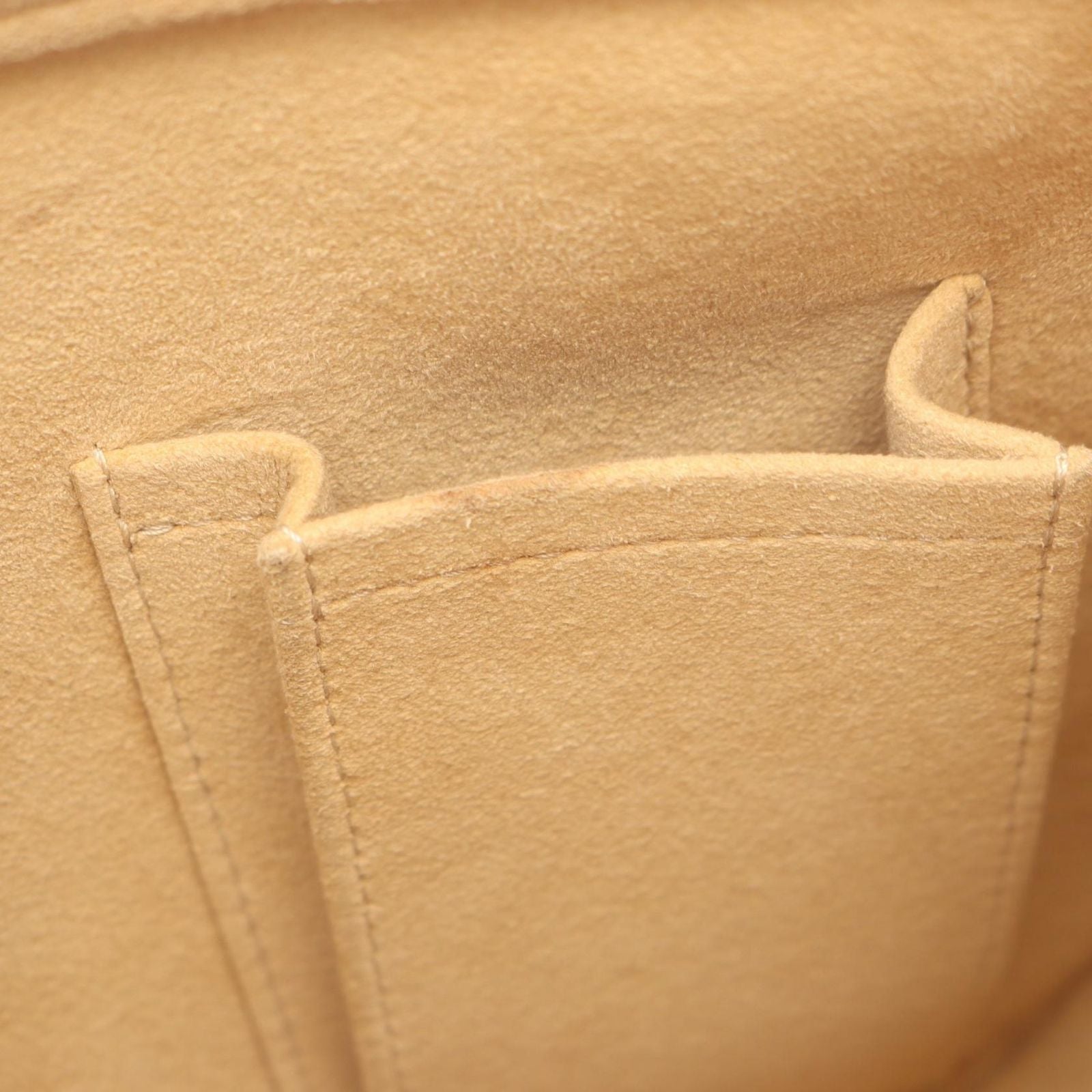 Louis Vuitton Shoulder Bag Looping MM Monogram Canvas Leather — view 6