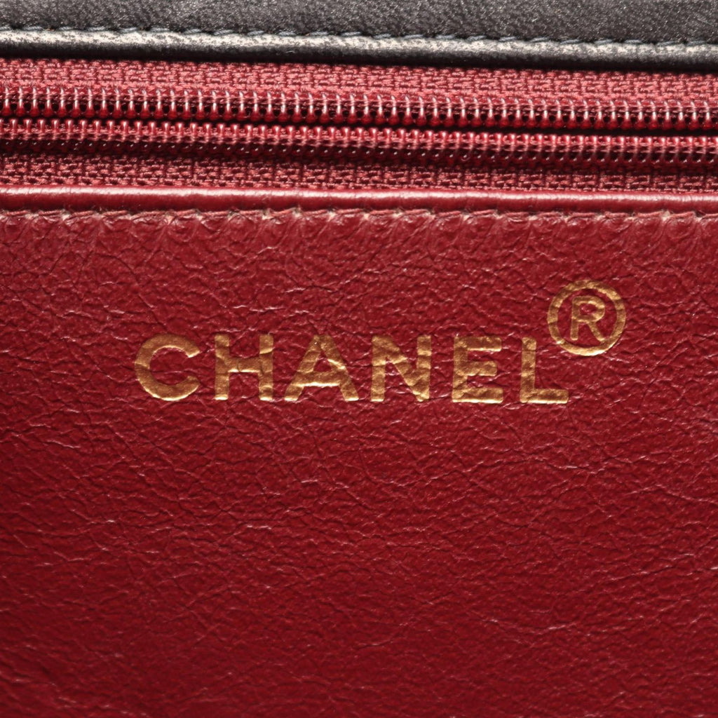 Chanel Shoulder Bag Quilted Single Flap Push Lock Black Lambskin Chain — view 4