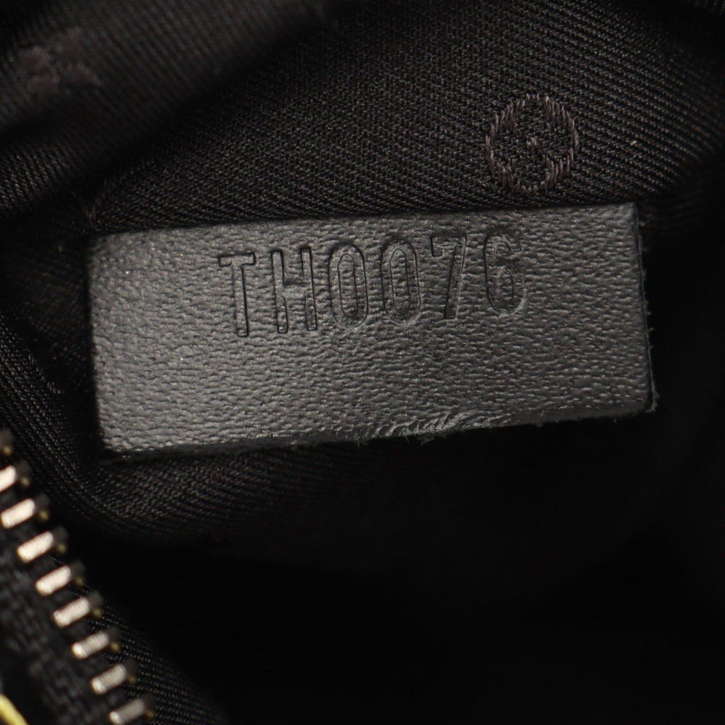Louis Vuitton MM Suhali Noir Leather MM Handbag — view 5