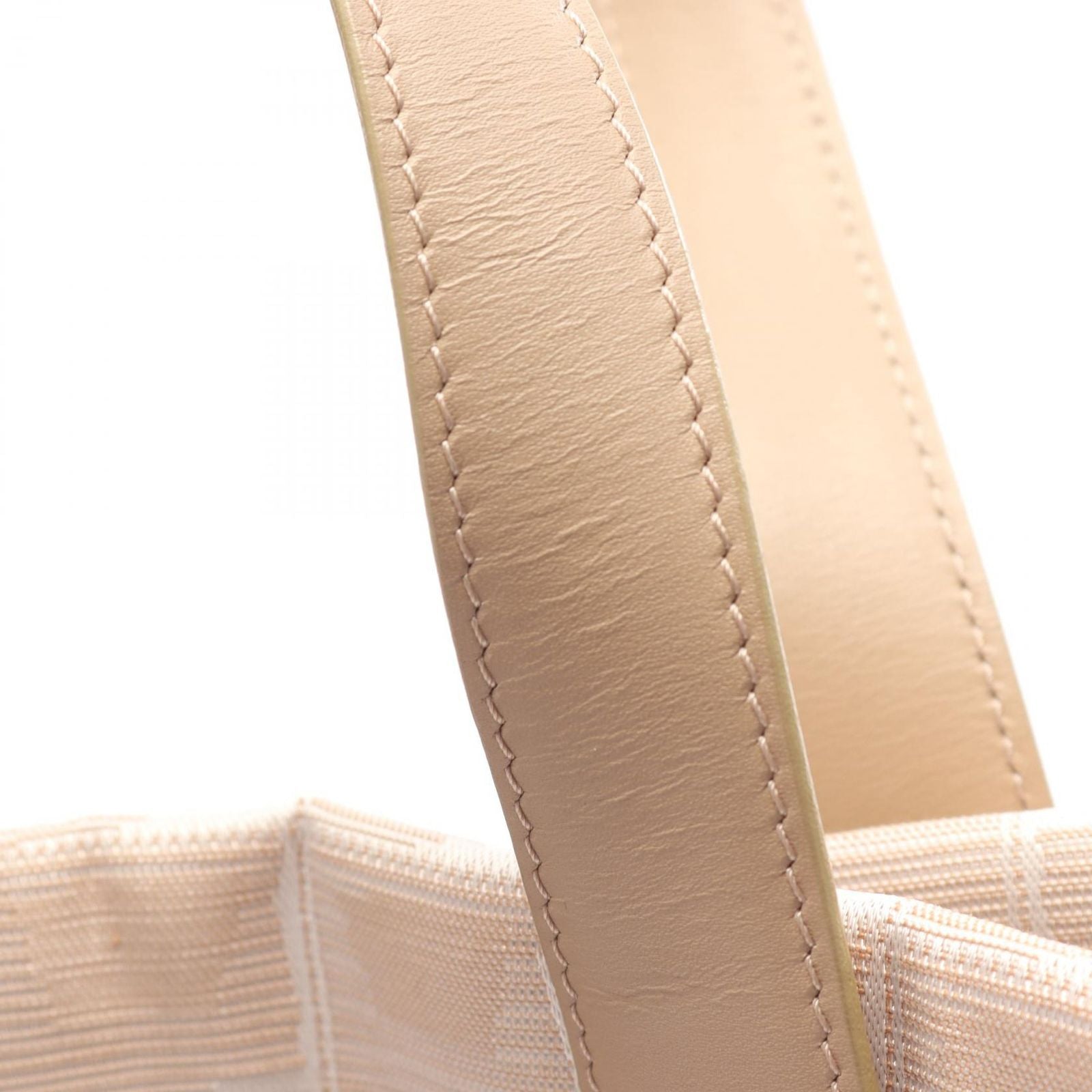 Chanel Tote Bag New Travel Line MM Beige Leather MM — view 8