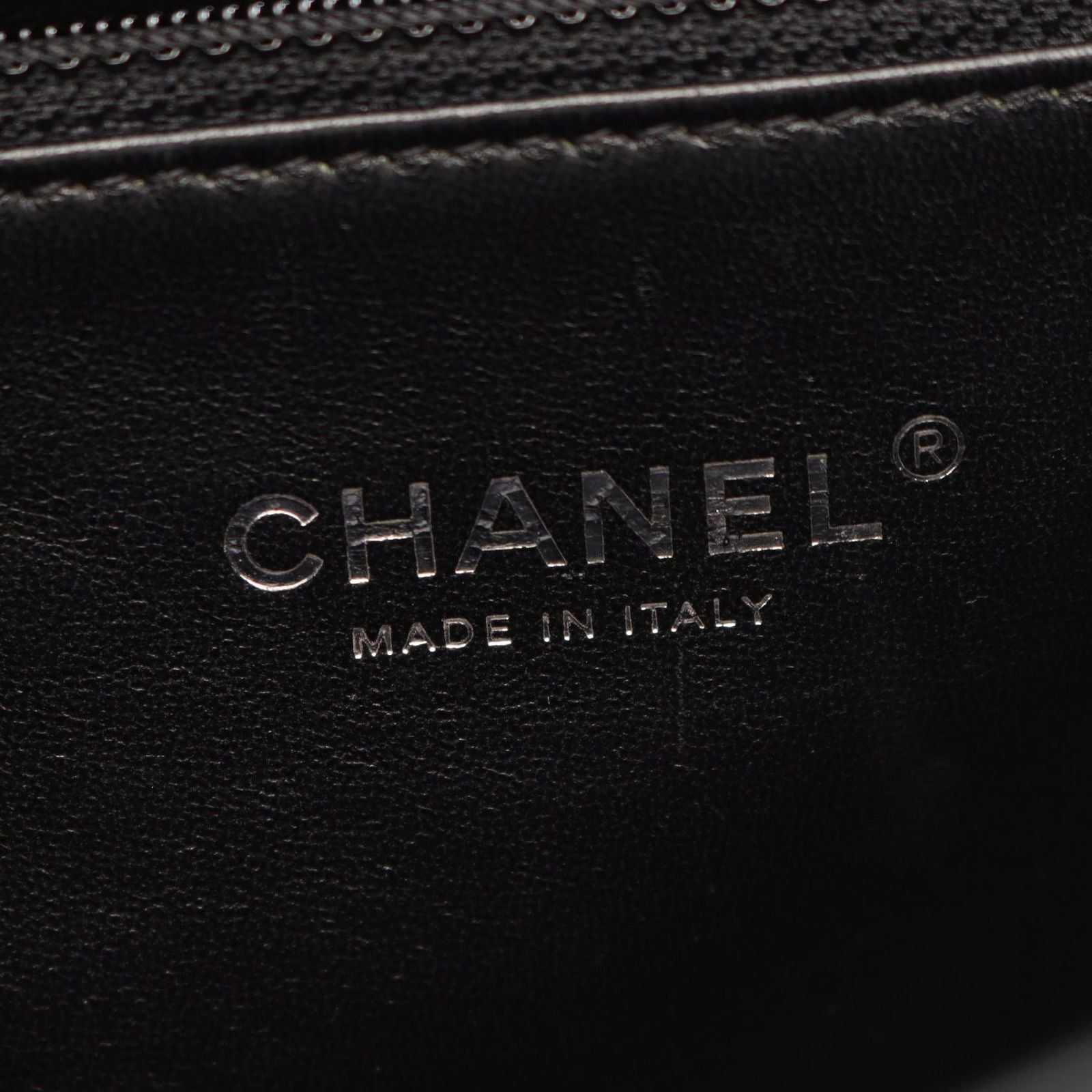 Chanel Shoulder Bag Quilted 2-Way Black Leather Chain — view 4
