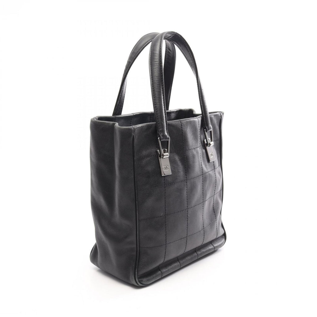 Chanel Tote Bag Choco Bar Black Lambskin — view 2