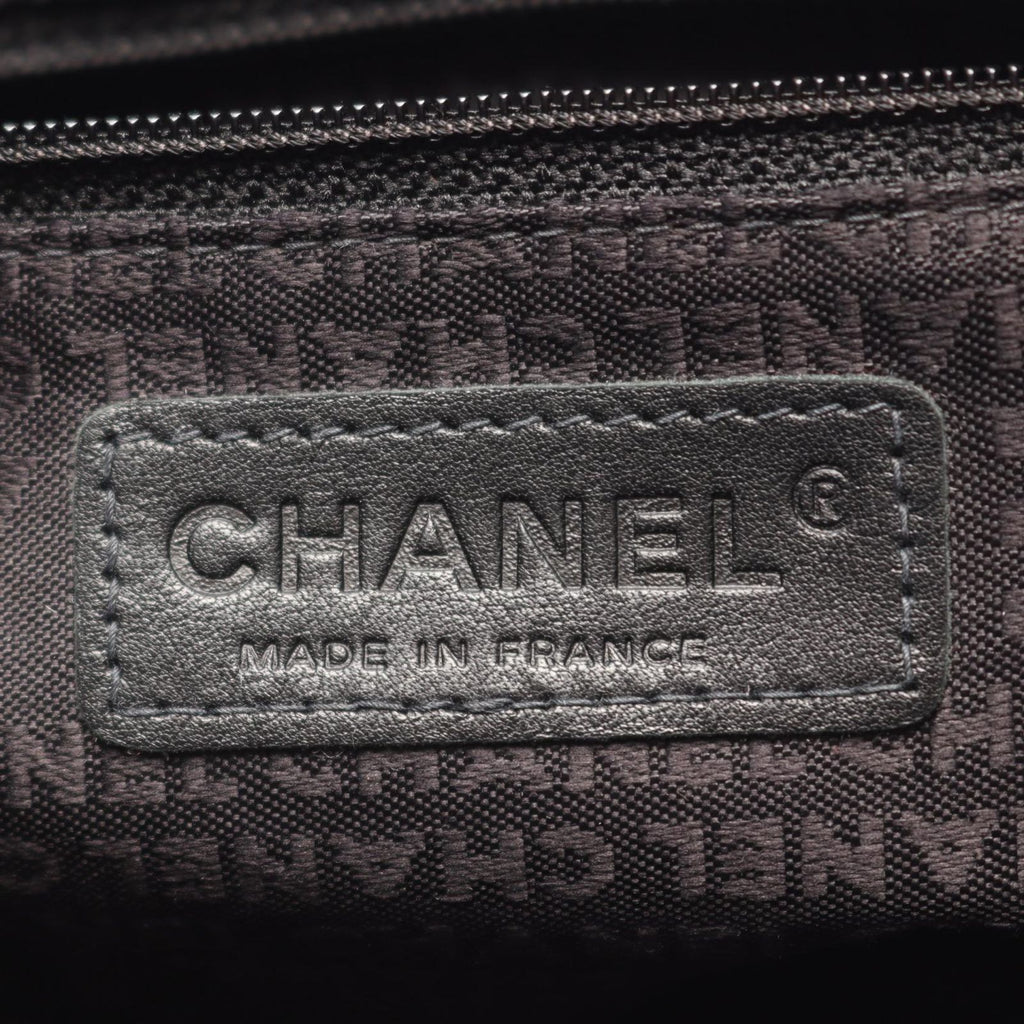 Chanel Tote Bag Choco Bar Black Lambskin — view 4