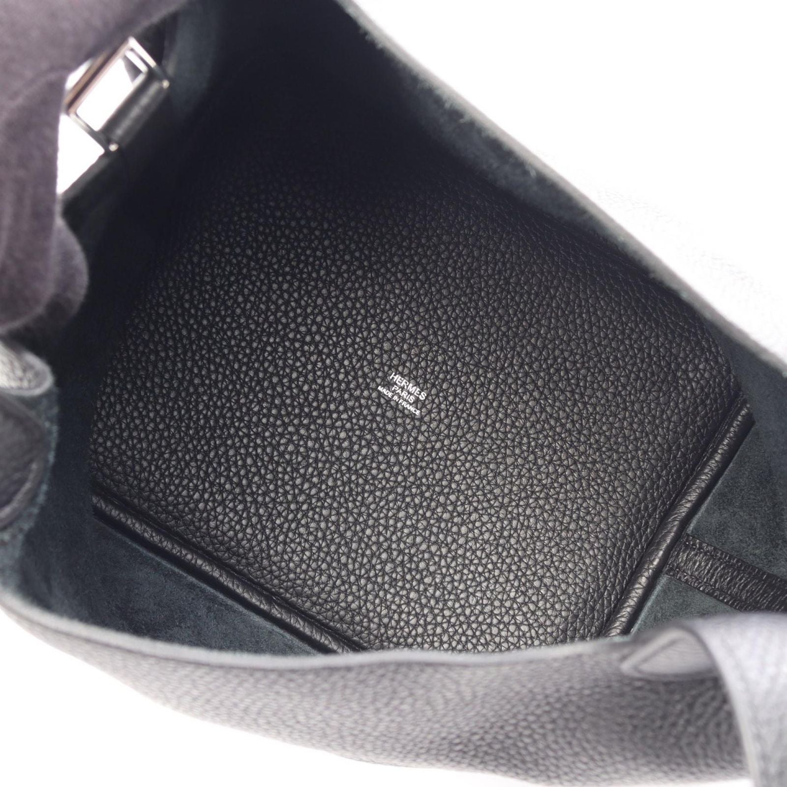 Hermes Picotin Lock MM Black Leather Handbag — view 3