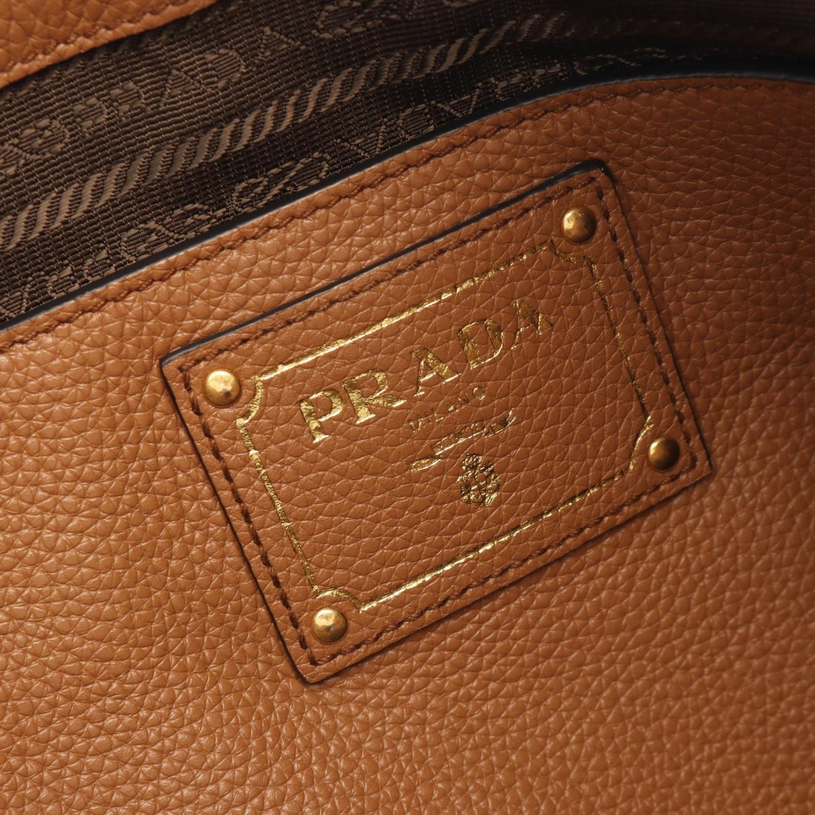 Prada Tote Bag Vitello Phenix Brown Leather Metal Logo 2-Way — view 4