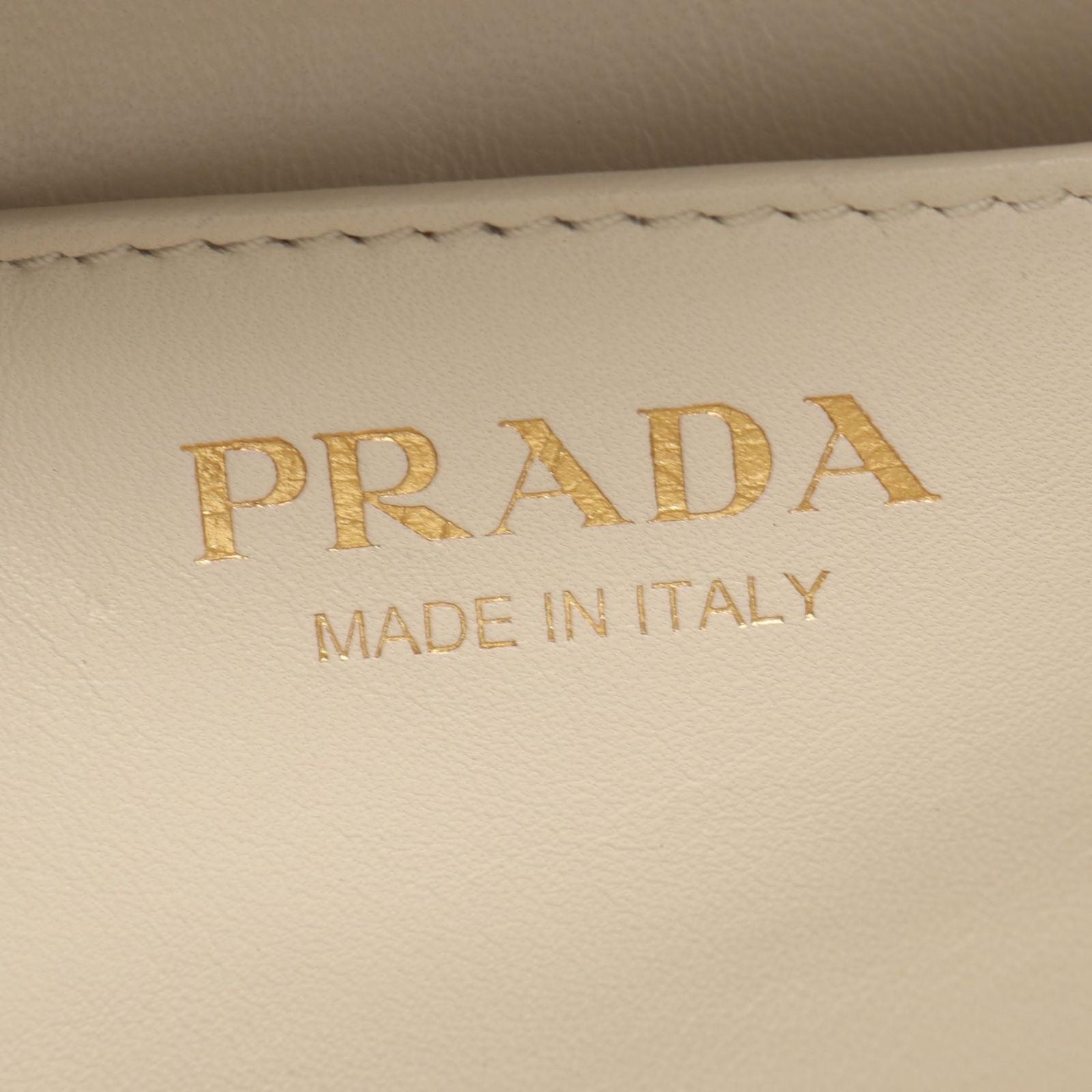 Prada Shoulder Bag Small White Leather — view 4