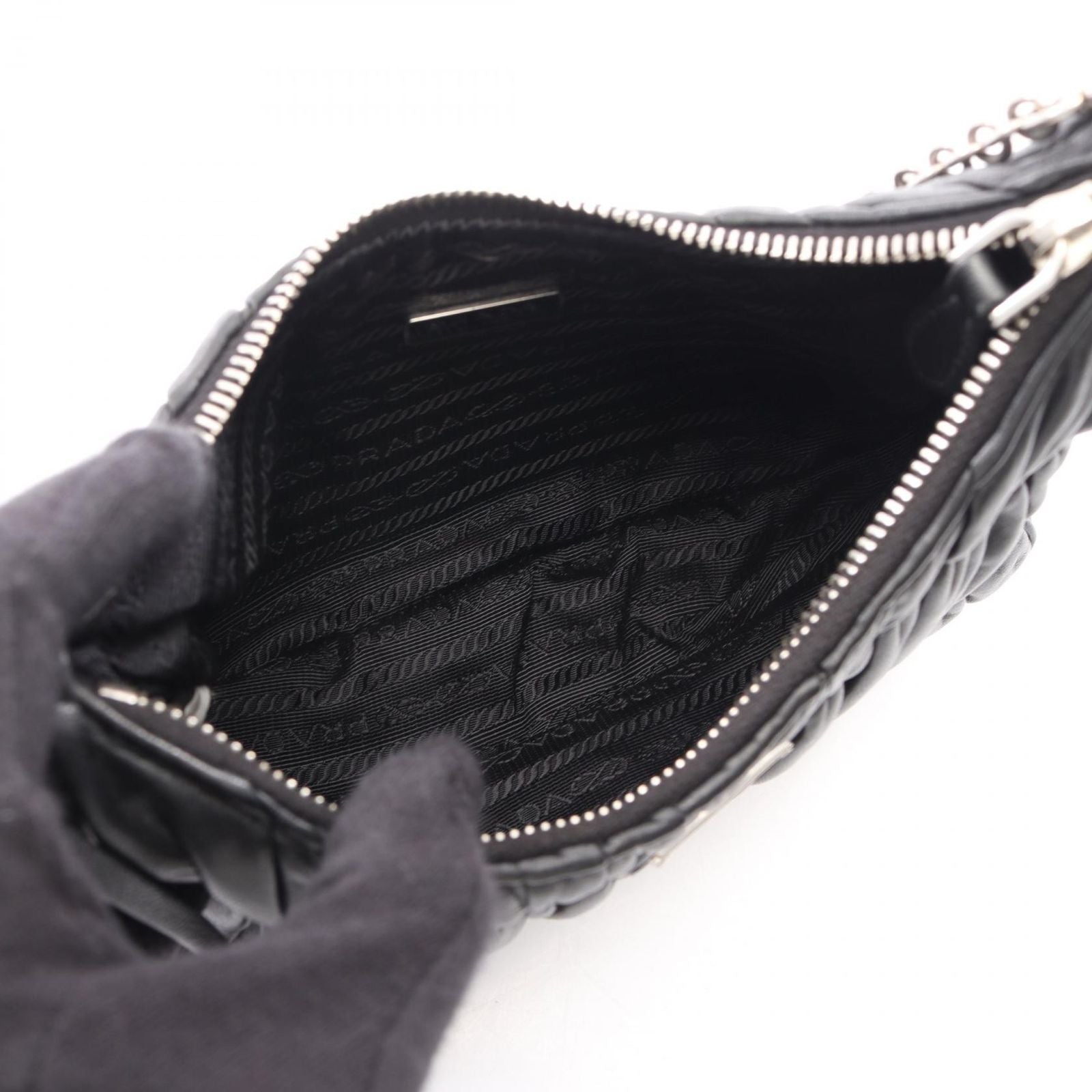 Prada Shoulder Bag Re Edition 2-Way Black Leather Re Gathered — view 3