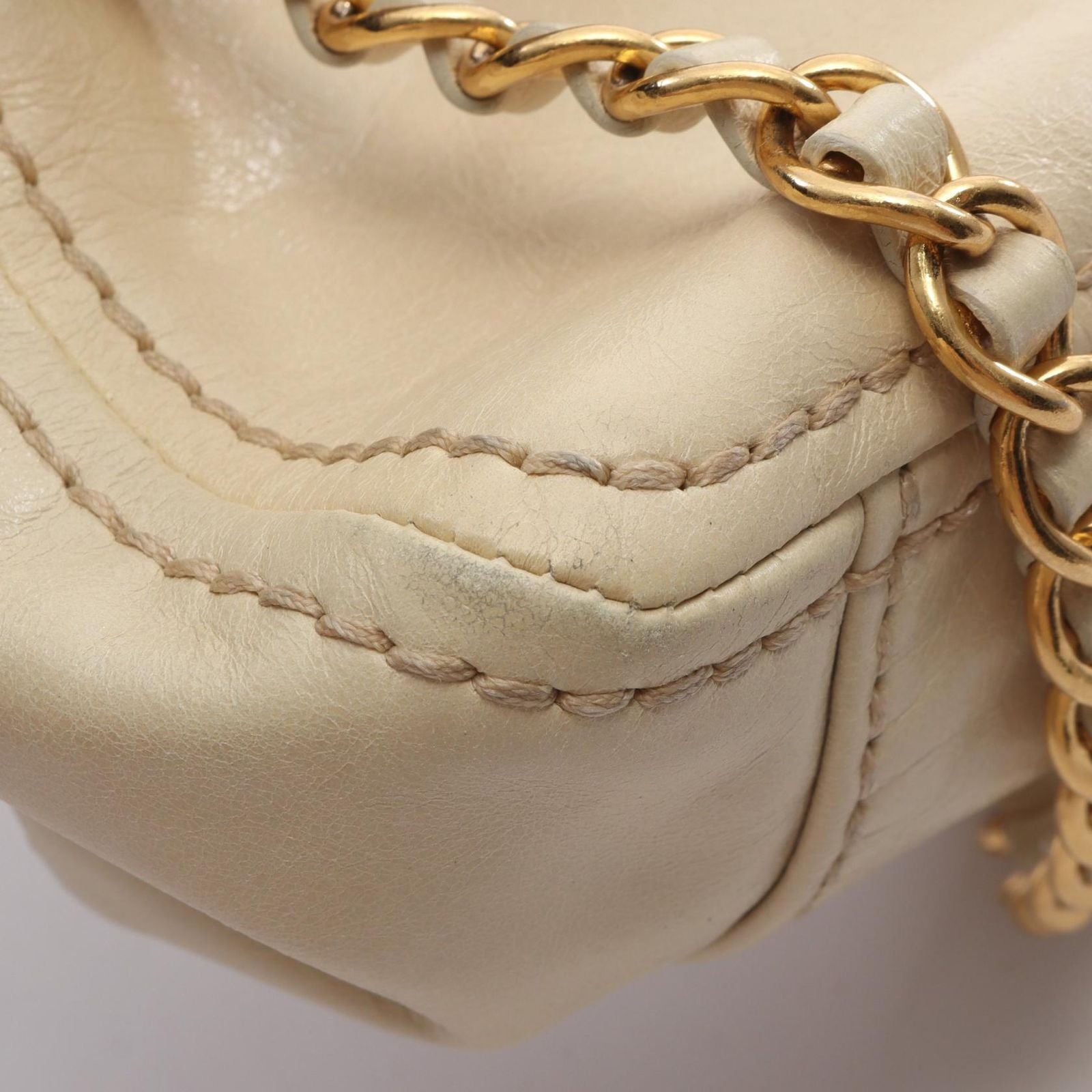Prada Shoulder Bag Vitello Shine Ivory Beige Leather Chain — view 8