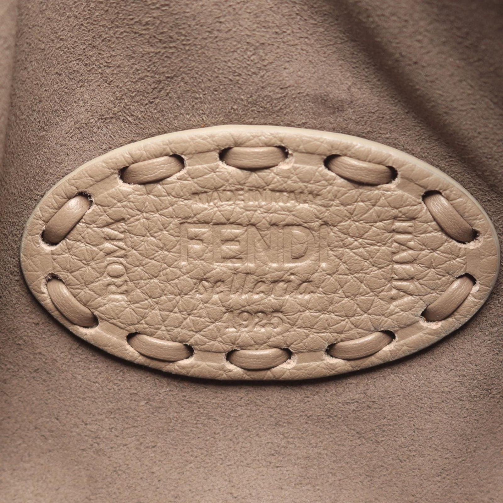 Fendi Clutch Selleria with Hand Strap Gray Leather Flat Pouch — view 4