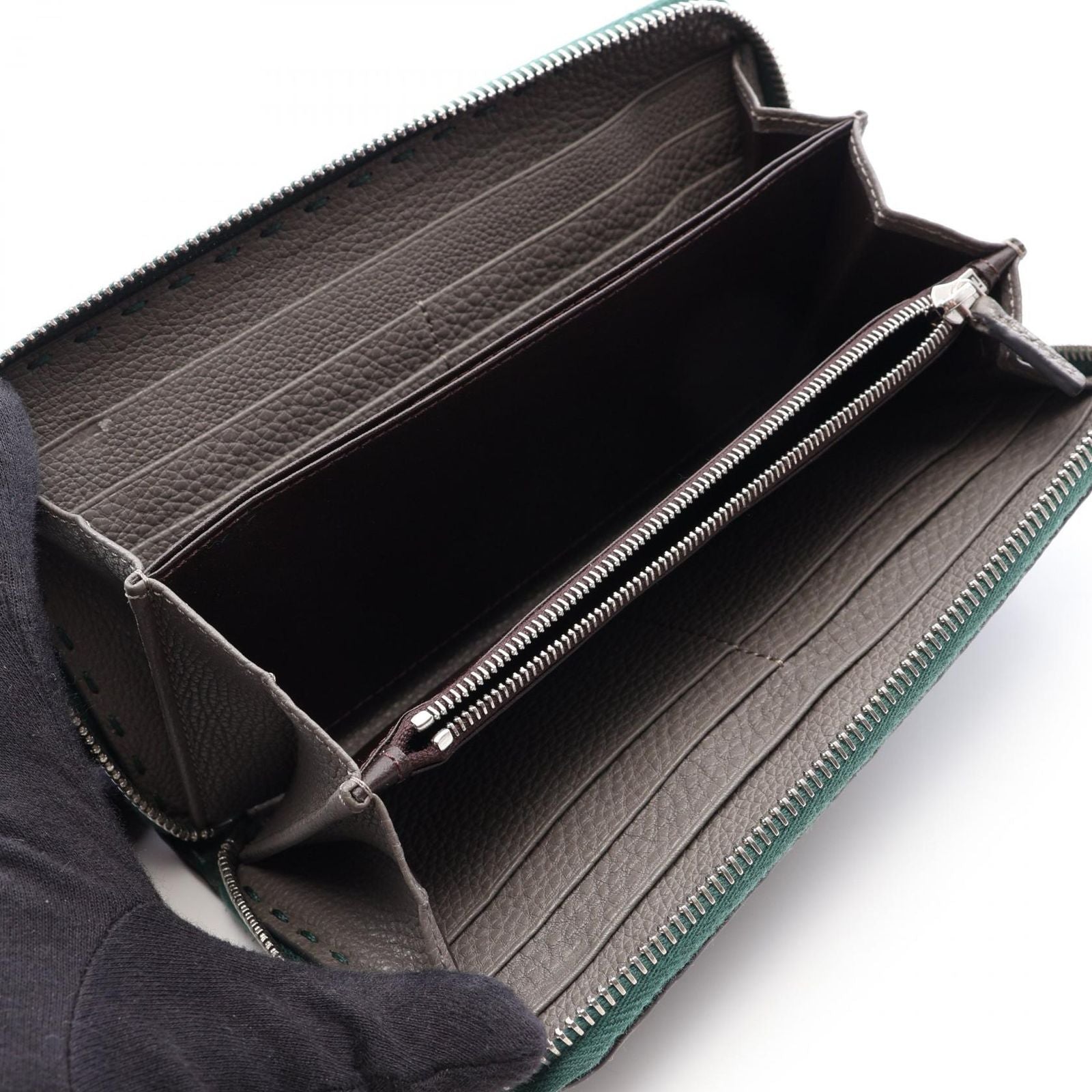 Fendi Round Length Wallet Selleria Green Leather — view 3