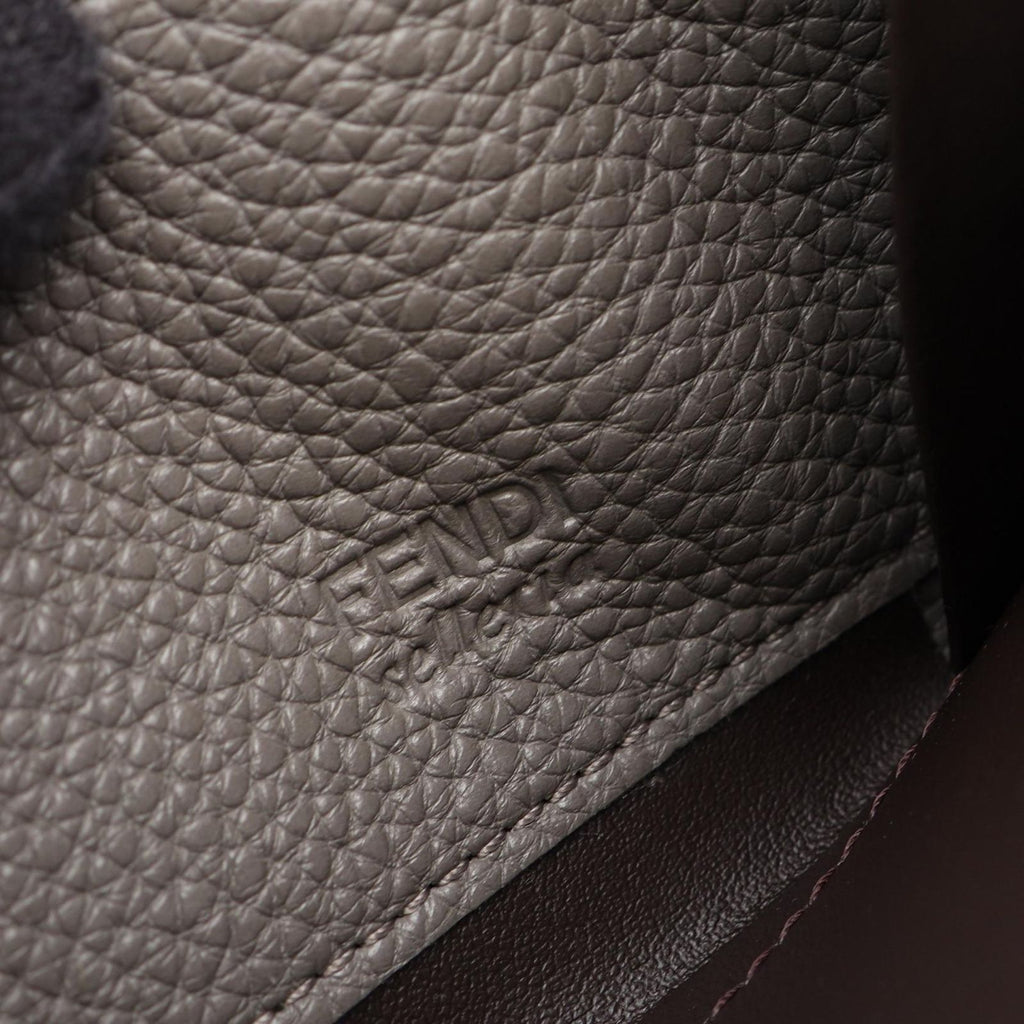 Fendi Round Length Wallet Selleria Green Leather — view 4