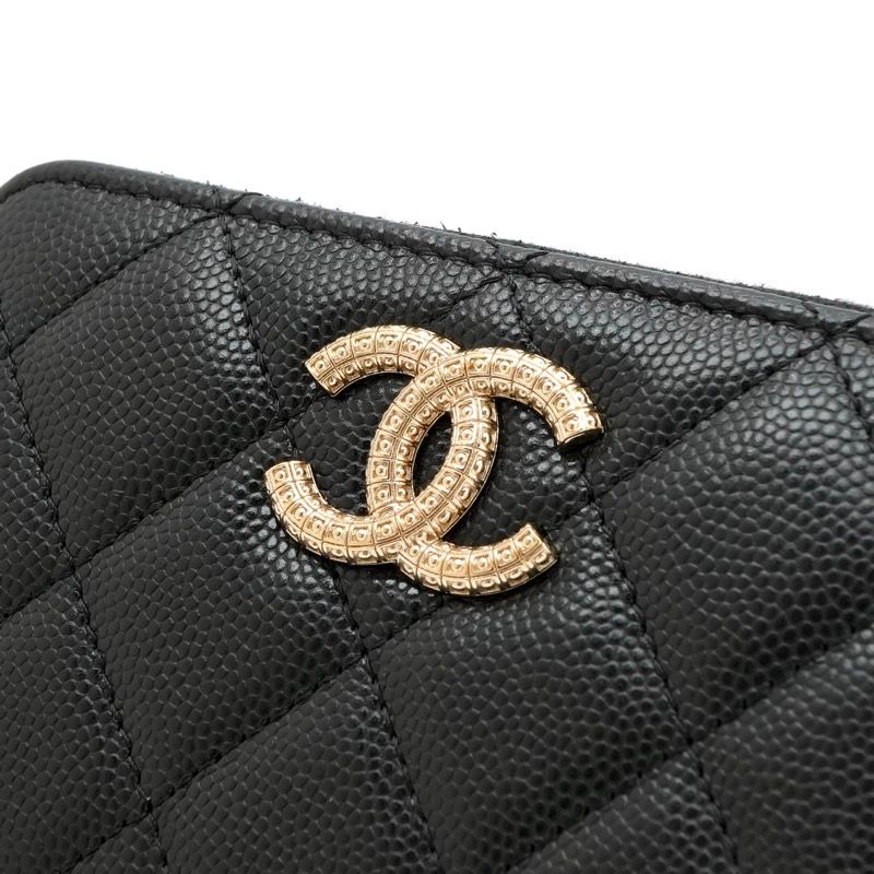 Chanel Wallet Coin Purse Black Gold Fragment Case CC Logo Quilted — view 4