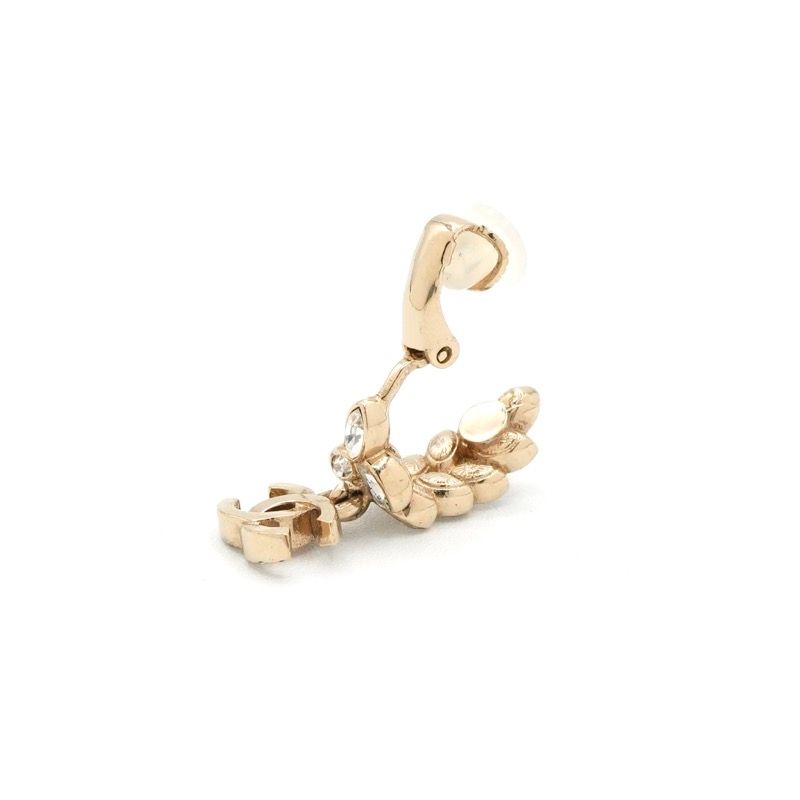 Chanel Earrings Gold CC Logo Rhinestone Leaf Motif — view 4
