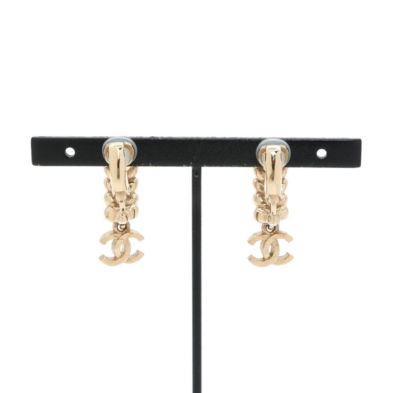 Chanel Earrings Gold CC Logo Rhinestone Leaf Motif — view 8