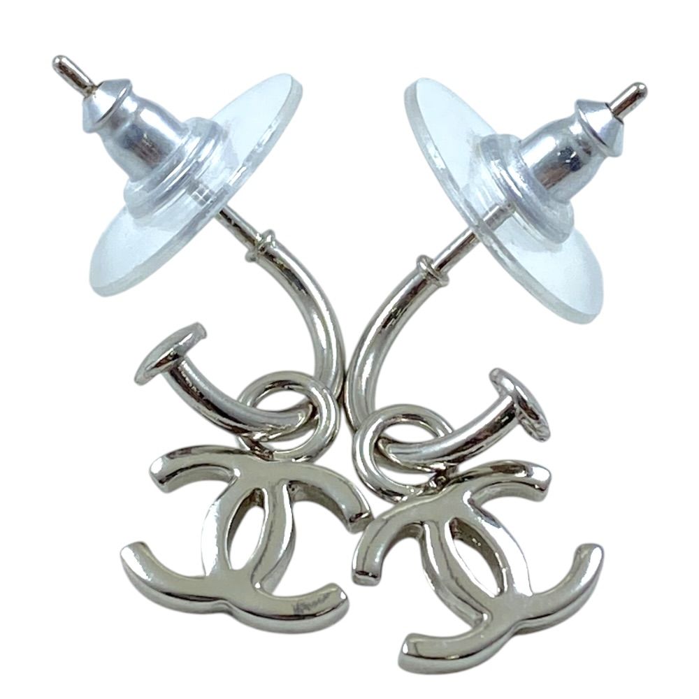 Chanel Swing Earrings CC Logo Accessory Metal Silver — view 6