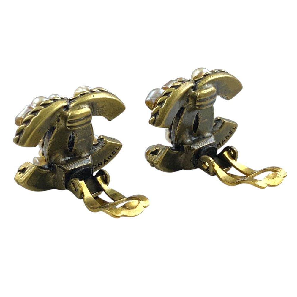 Chanel CC Logo Earrings Vintage Accessory Metal Faux Pearl Gold — view 8