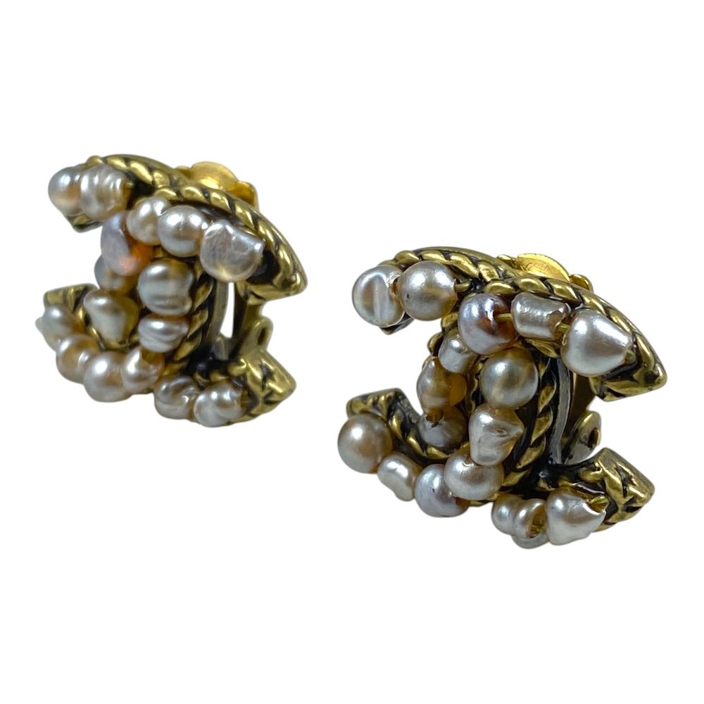 Chanel CC Logo Earrings Vintage Accessory Metal Faux Pearl Gold — view 3