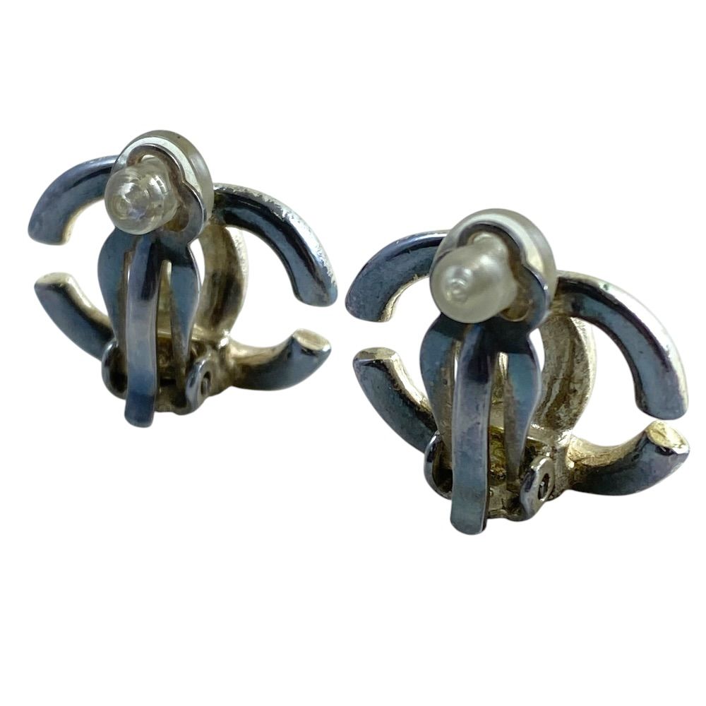 Chanel CC Logo Earrings Accessory Metal Silver — view 6