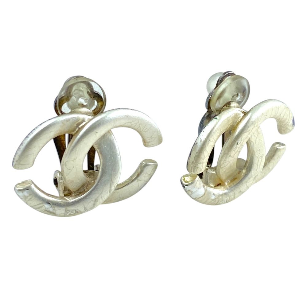 Chanel CC Logo Earrings Accessory Metal Silver — view 3