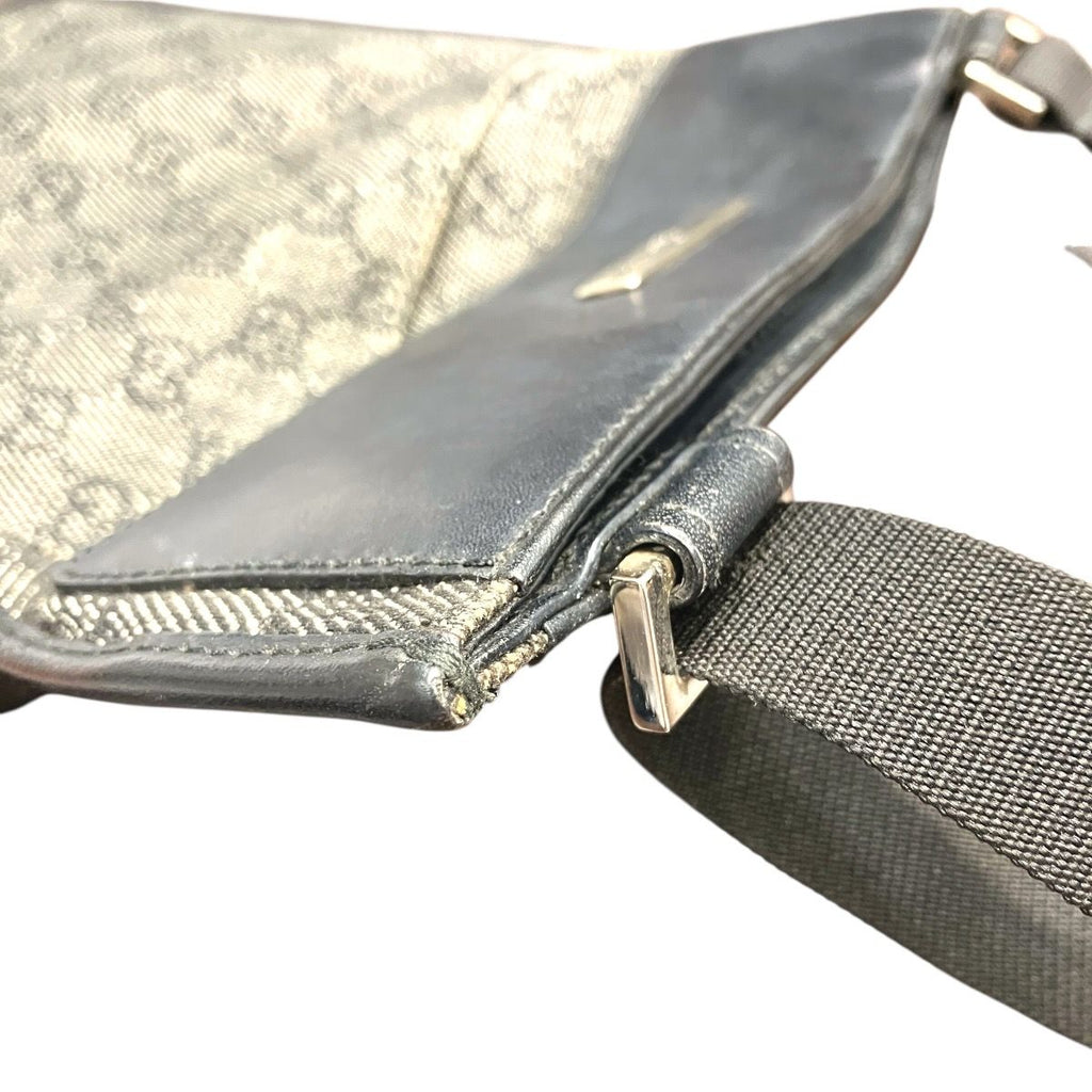 Gucci GG Canvas Shoulder Bag Cotton — view 6