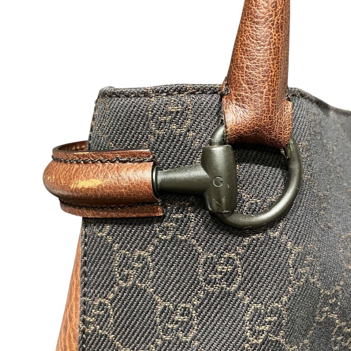 Gucci GG Canvas Shoulder Bag — view 8