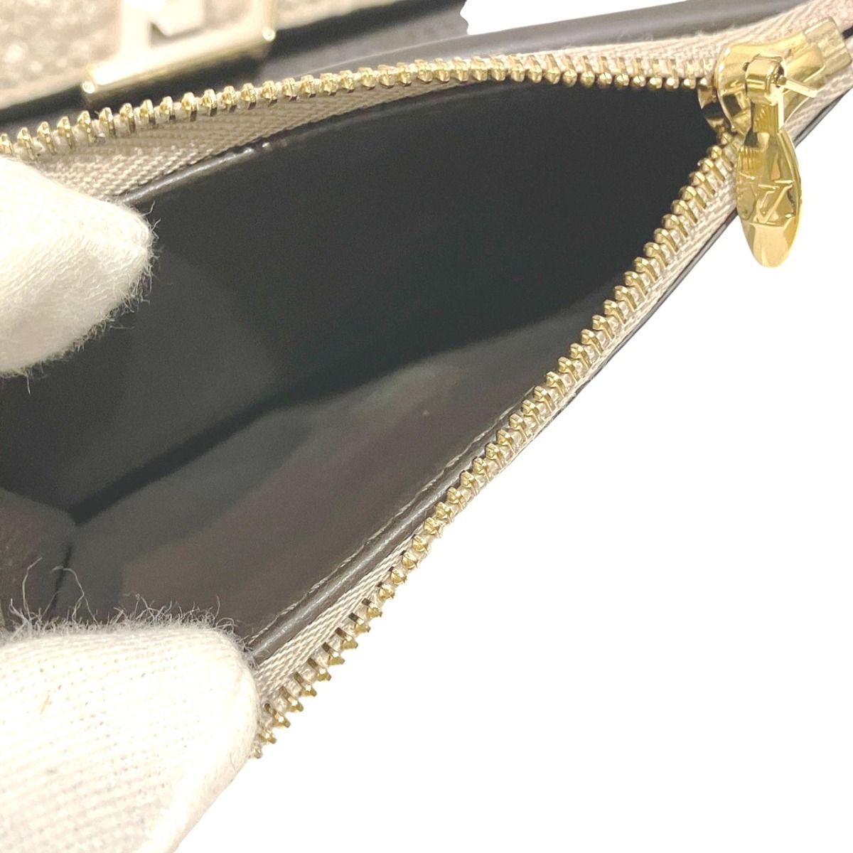 Louis Vuitton Portefeuille Capucines XS Trifold Wallet Taurillon Leather — view 6