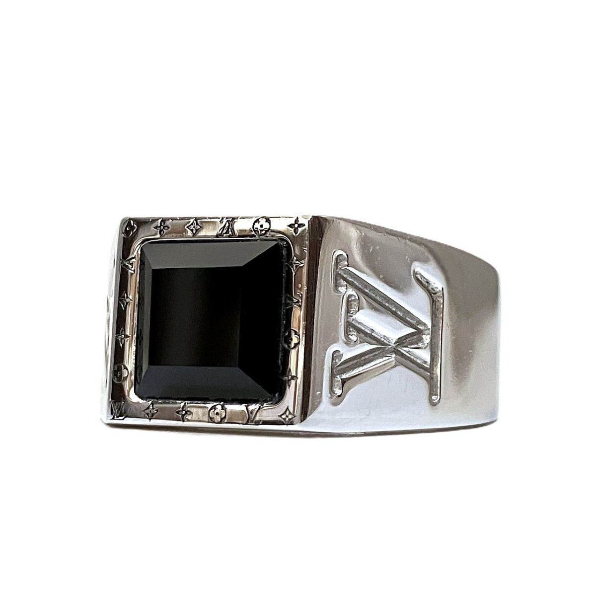 Louis Vuitton Bague Monogram Ring a Creasing Sally Gross Weight — view 4