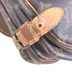 Louis Vuitton Saumur 30 Monogram Shoulder Bag Canvas — view 5