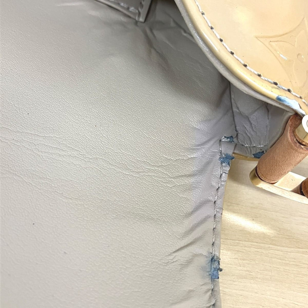 Louis Vuitton Vernis Shoulder Bag Patent Leather Thompson Street — view 7
