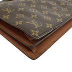 Louis Vuitton Vintage Courcel Monogram Shoulder Bag — view 2