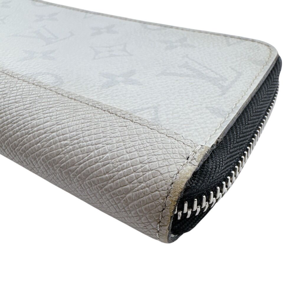 Louis Vuitton Zippy Wallet Vertical Taigarama — view 3