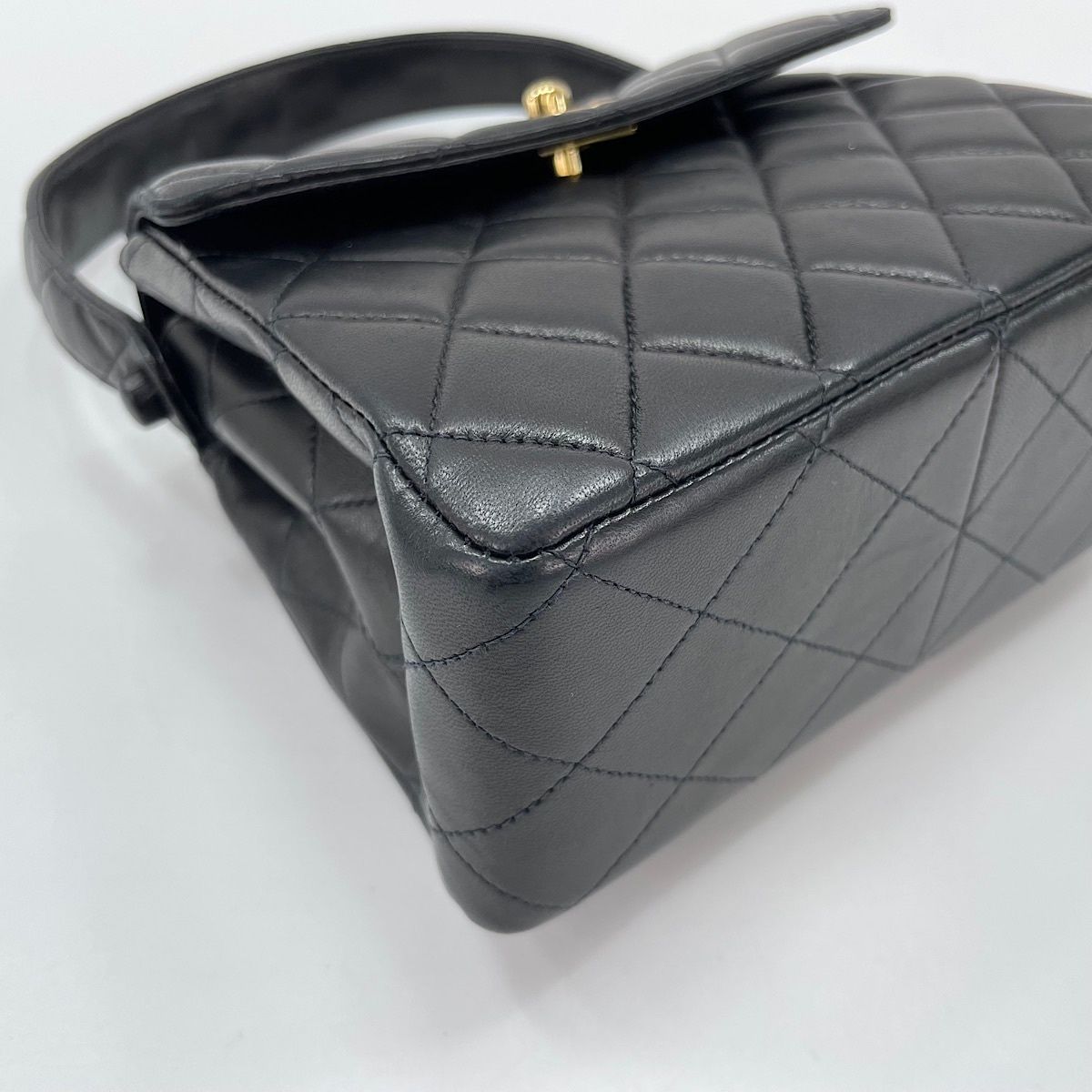 Chanel Handbag Mini Quilted — view 8