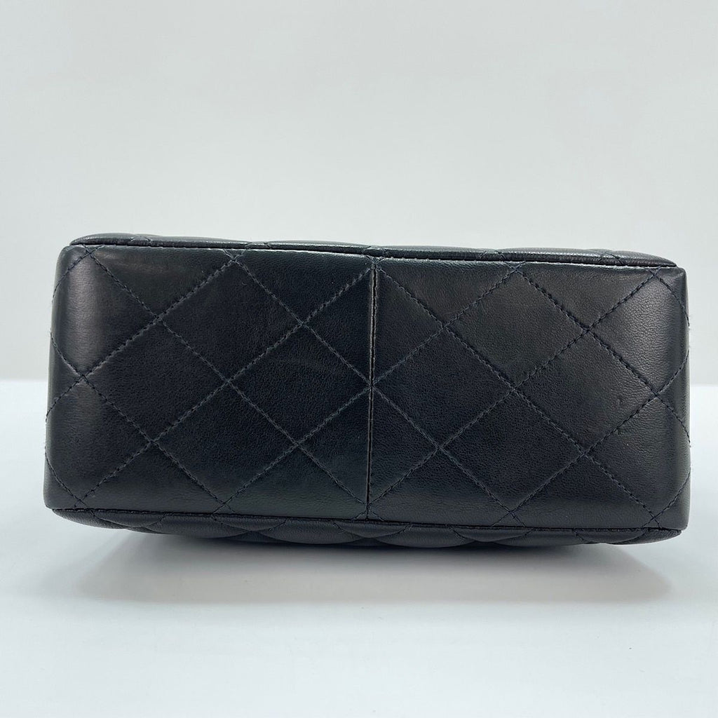 Chanel Handbag Mini Quilted — view 7