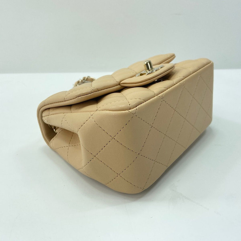Chanel Shoulder Bag Quilted Small — view 8