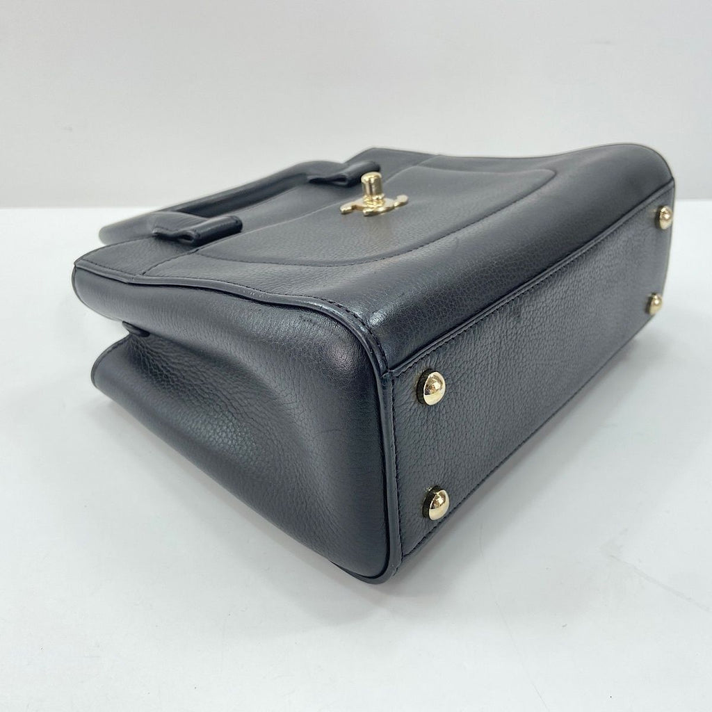 Chanel Handbag Executive Black — view 8