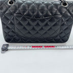 Chanel Shoulder Bag Quilted 25 — view 4