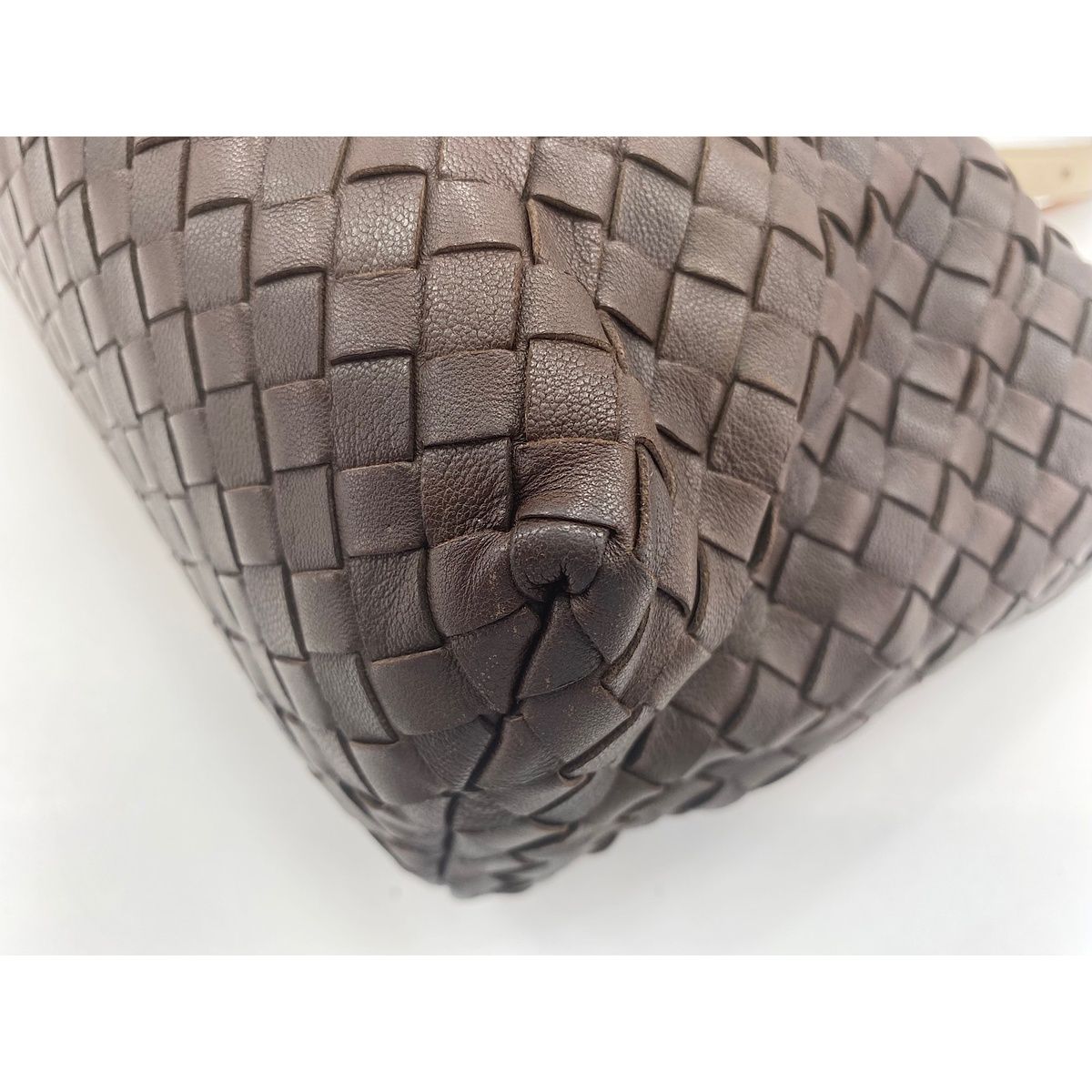 Bottega Veneta Shoulder Bag — view 7