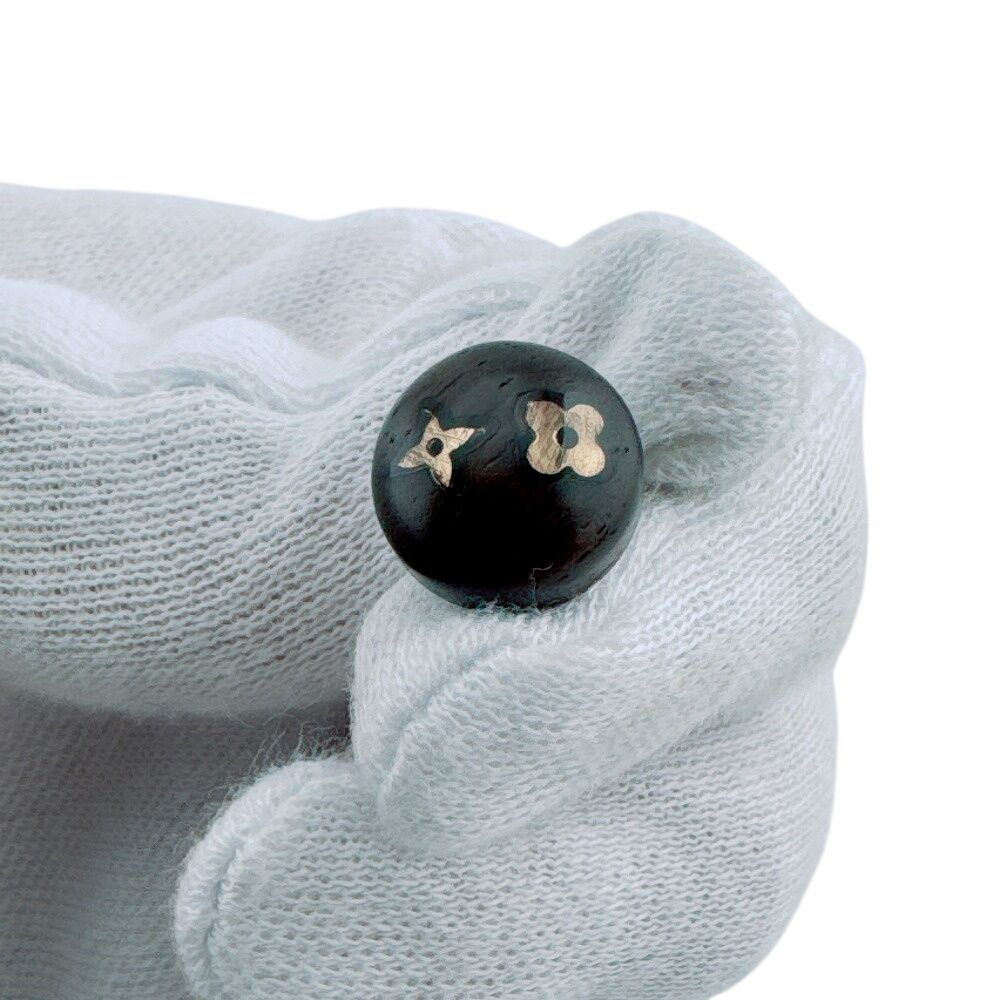 Louis Vuitton Boucle Doreille Pus Sylvania Tiger Wood Earrings — view 5